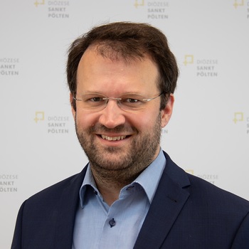 MMMag. Dr. Benedikt J. MICHAL, MBA