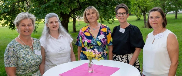 frauenkommission-klein-600x250-crop-53-52.webp