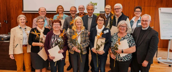 gruppenfoto-homepage-600x250-crop-31-57.webp